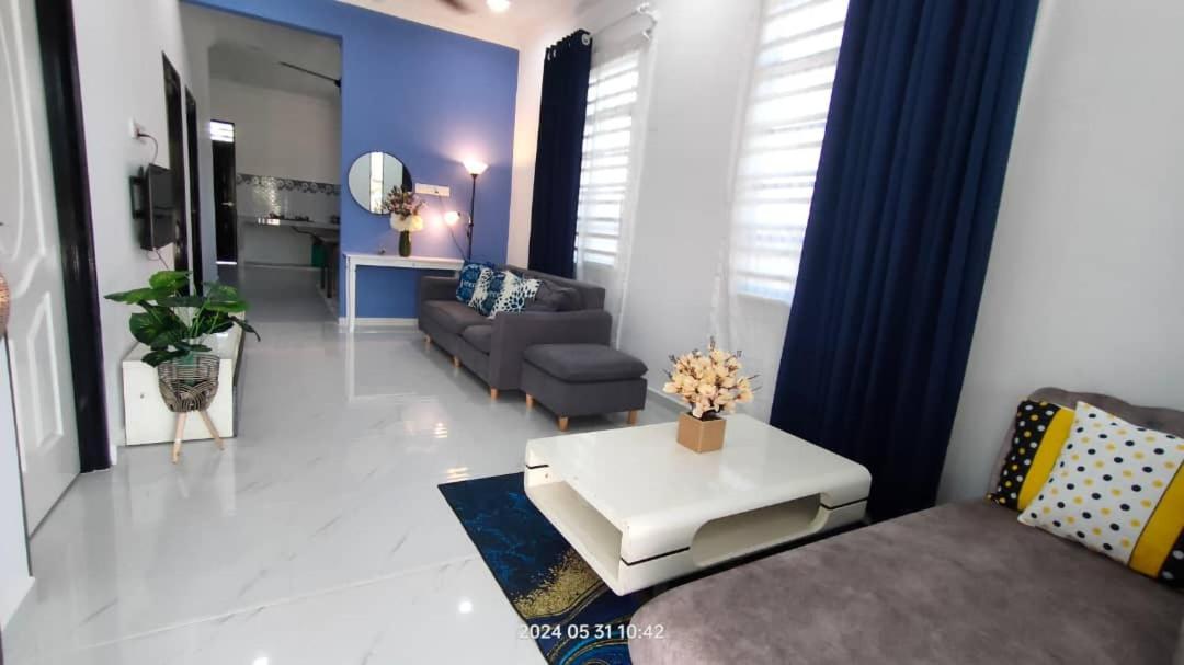 Hadeera Minimalis Family Homestay Kuala Terengganu Extérieur photo